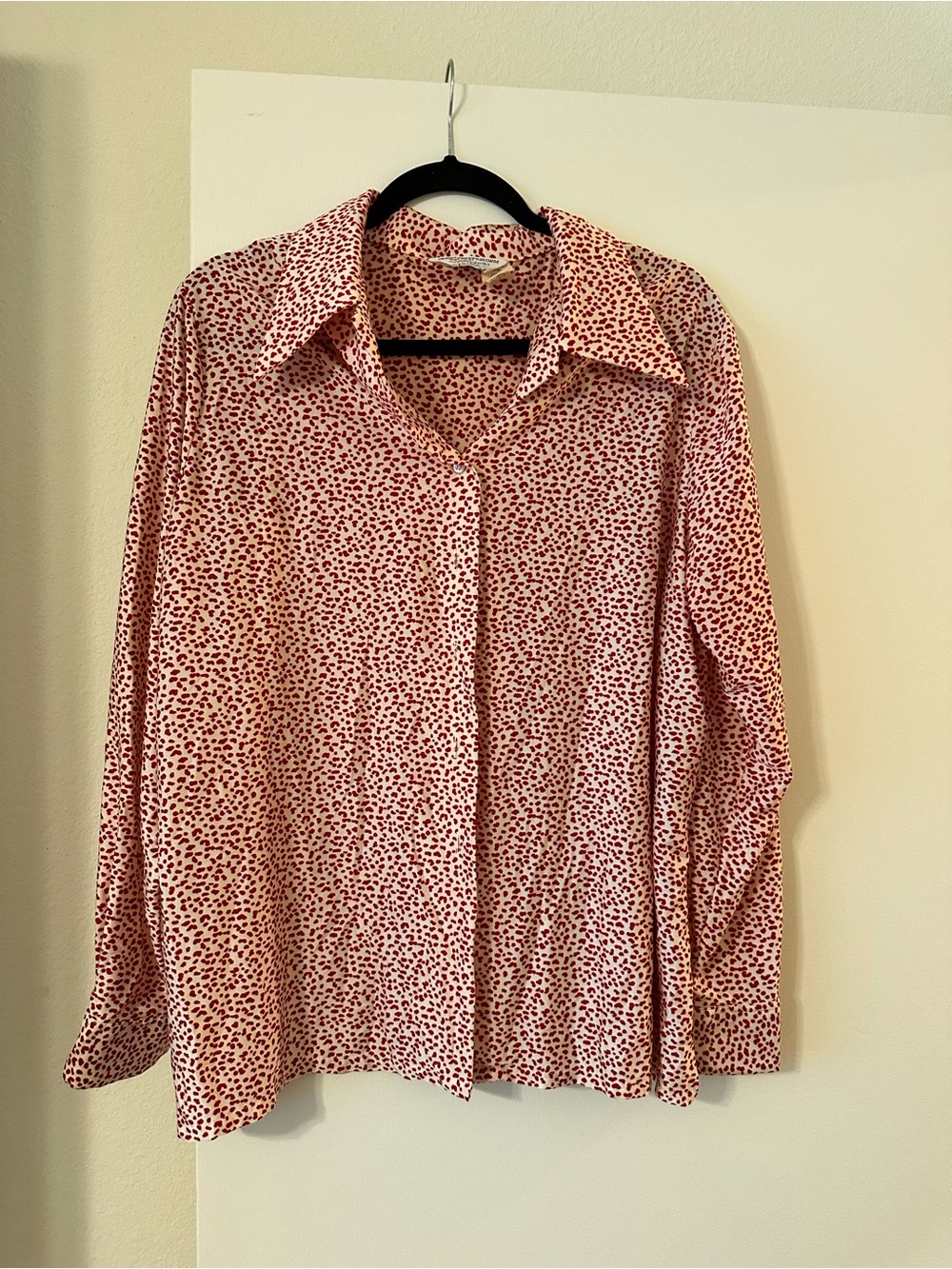 Women's red vintage 70s Printed Button-Down Shirt